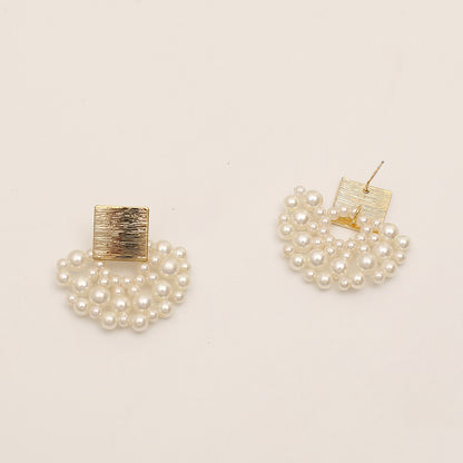 Handmade Pearl Woven Scalloped Pearl Stud Earrings